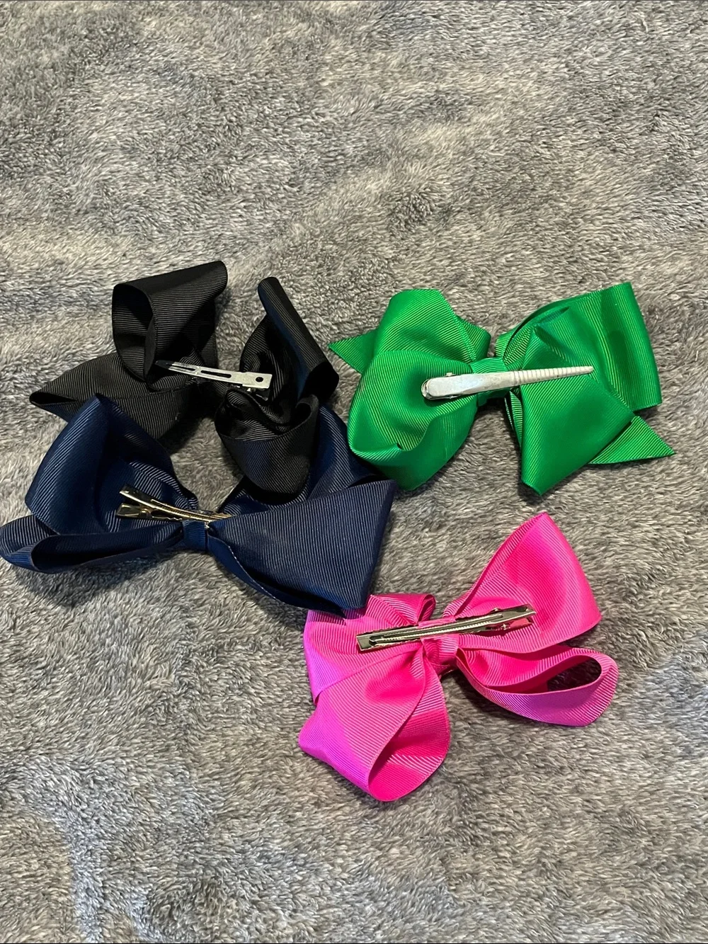 🌻3/$15 Bow Bundle of Four Bows